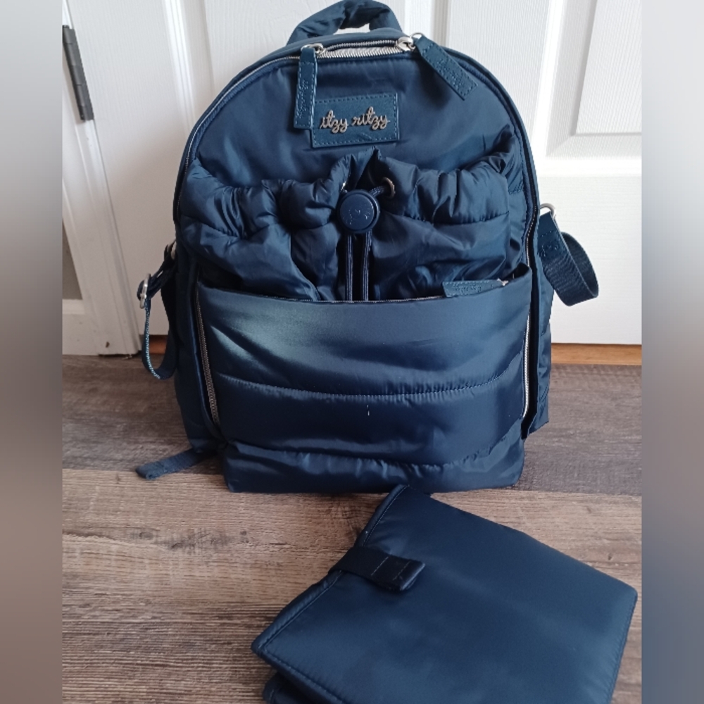 Itzy Ritzy dream backpack - navy blue